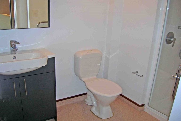 Photo of property in Monvie Apartments, 304/15 Holland Street, Te Aro, Wellington, 6011