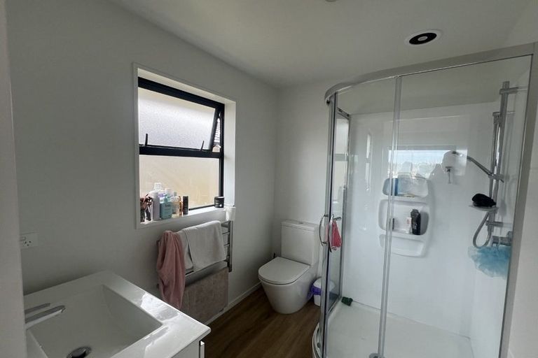 Photo of property in 8 Eileen Way, Rolleston, 7615