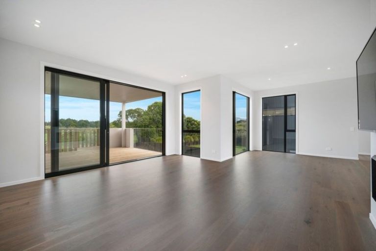 Photo of property in 56 Mangatawhiri Road, Omaha, 0986