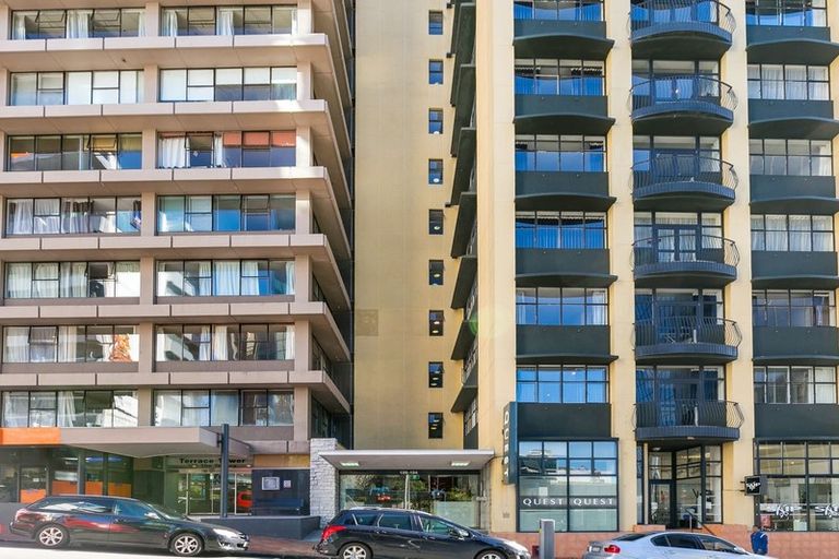 Photo of property in Terrace Garden Apartments, 2d/120 The Terrace, Wellington Central, Wellington, 6011