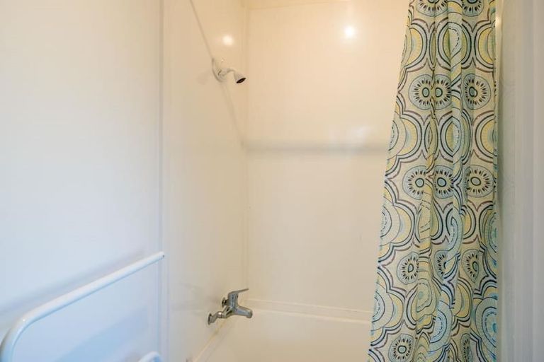 Photo of property in 84 Cluny Road, Plimmerton, Porirua, 5026