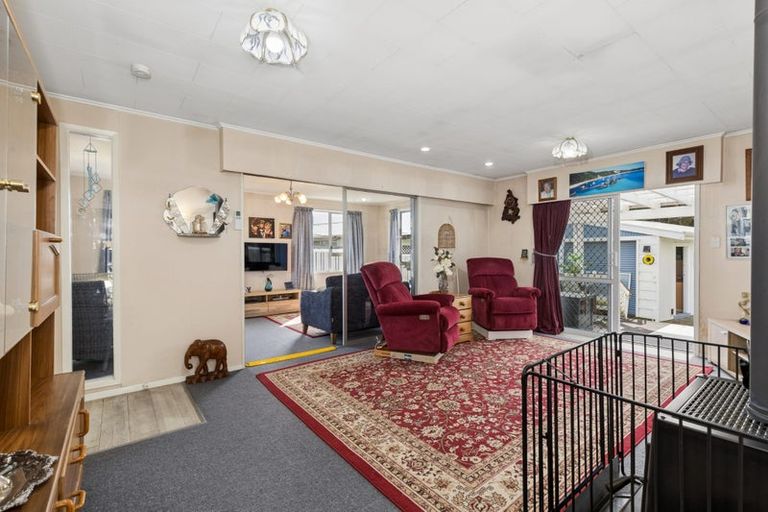 Photo of property in 6 Moana Crescent, Redwoodtown, Blenheim, 7201