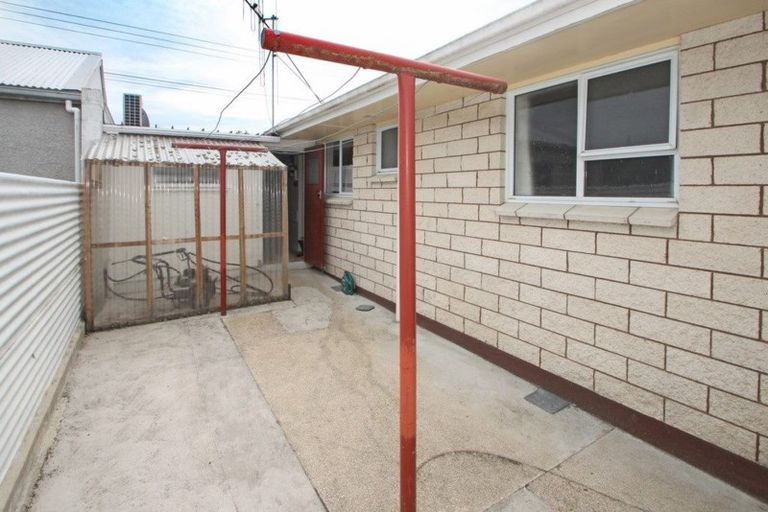 Photo of property in 27 Towey Street, Holmes Hill, Oamaru, 9401