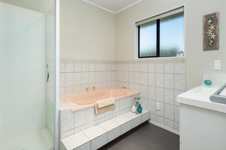 Photo of property in 391 Maunganui Road, Mount Maunganui, 3116