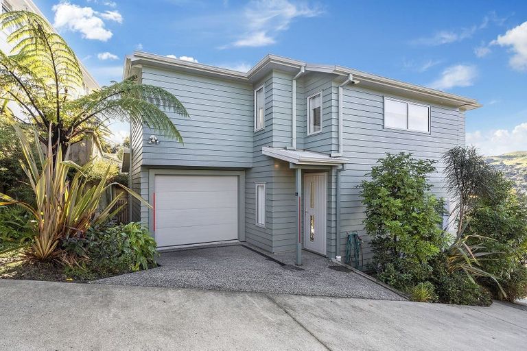 Photo of property in 21 Mascot Street, Tawa, Wellington, 5028