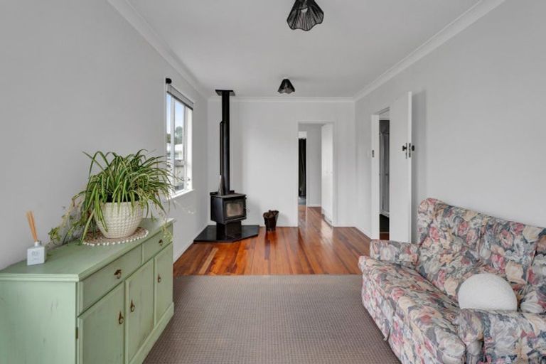 Photo of property in 19a Grey Street, Waitara, 4320