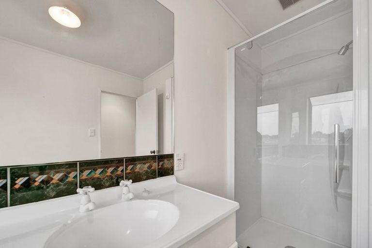 Photo of property in 11 Ballantrae Place, Highlands Park, New Plymouth, 4312