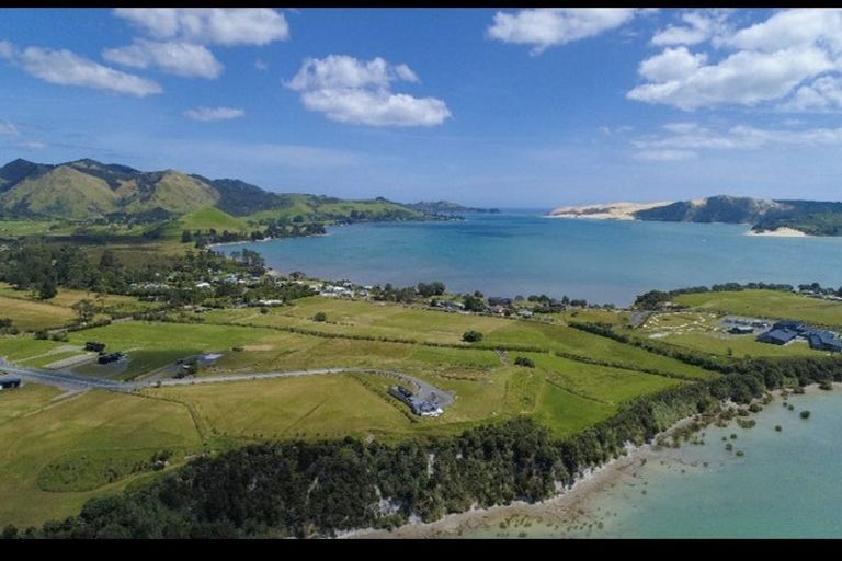 Photo of property in 29 Koutu Point Road, Opononi, Kaikohe, 0473