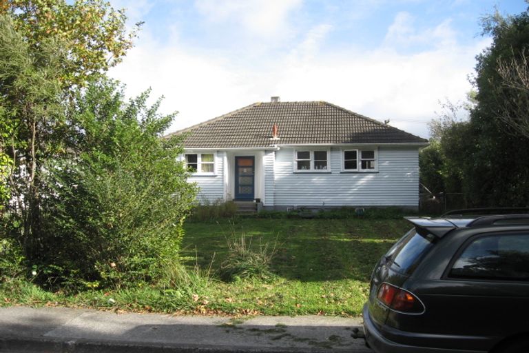 Photo of property in 64 Kowhai Street, Naenae, Lower Hutt, 5011