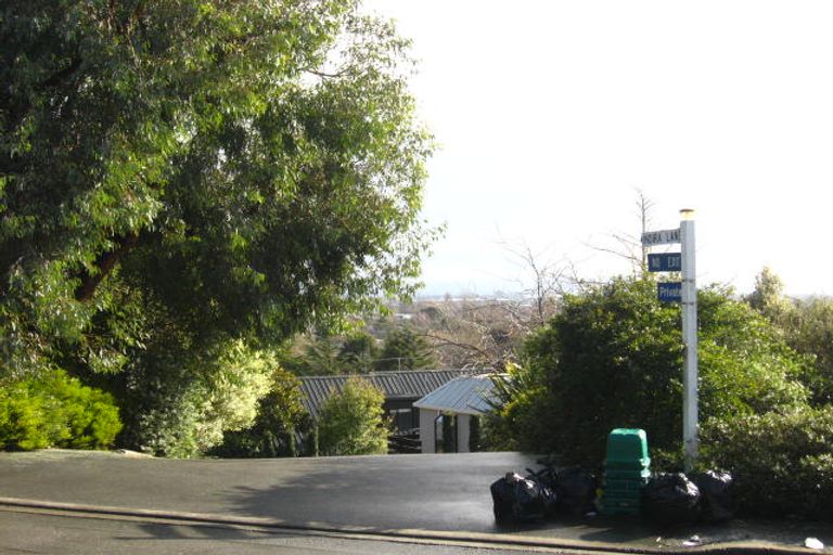 Photo of property in 4 Indira Lane, Cashmere, Christchurch, 8022