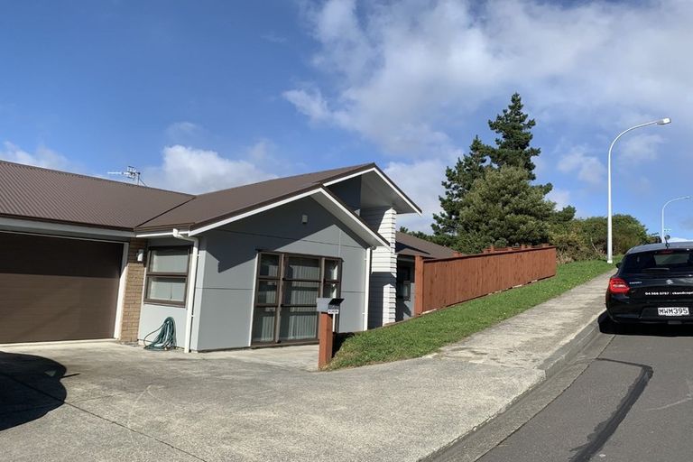 Photo of property in 4 Park Grove, Belmont, Lower Hutt, 5010