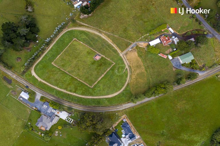 Photo of property in 44 Mcmeakin Road, Abbotsford, Dunedin, 9018