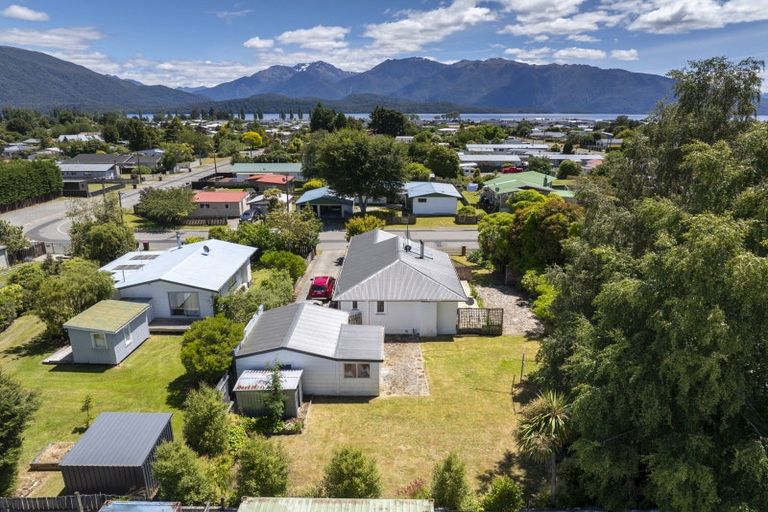 Photo of property in 5 Gunn Street, Te Anau, 9600
