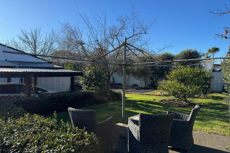 Photo of property in 48 Te Mata Road, Havelock North, 4130