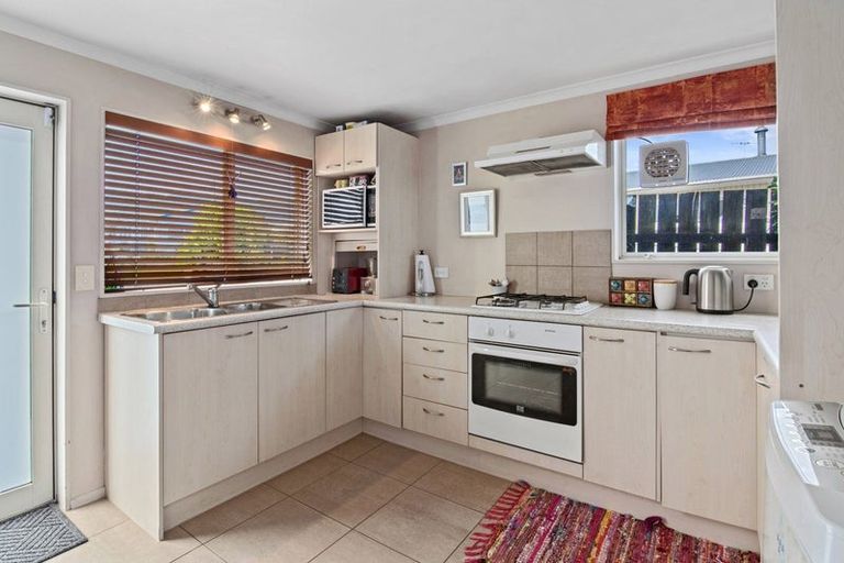 Photo of property in 31 Fergusson Street, Stoke, Nelson, 7011