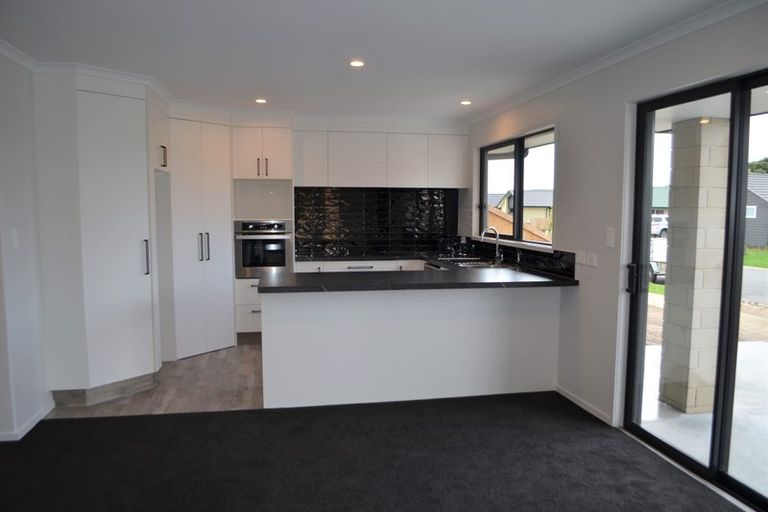 Photo of property in 1 Fearnley Grove, Pyes Pa, Tauranga, 3112