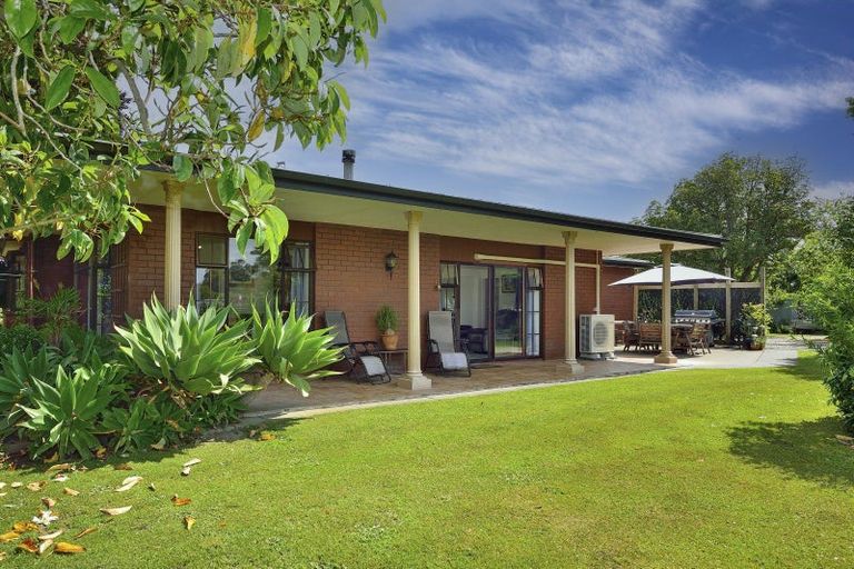 Photo of property in 13 Waingake Road, Manutuke, 4072