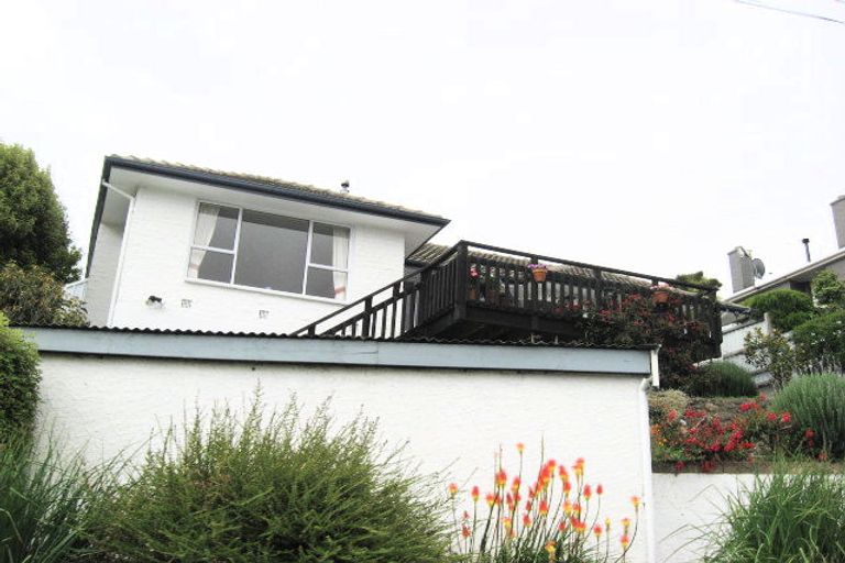 Photo of property in 11 Walkers Road, Lyttelton, 8082