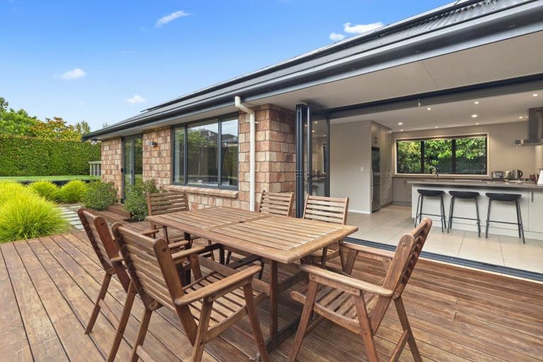 Photo of property in 55 Ina Ville Drive, Pukekohe, 2120