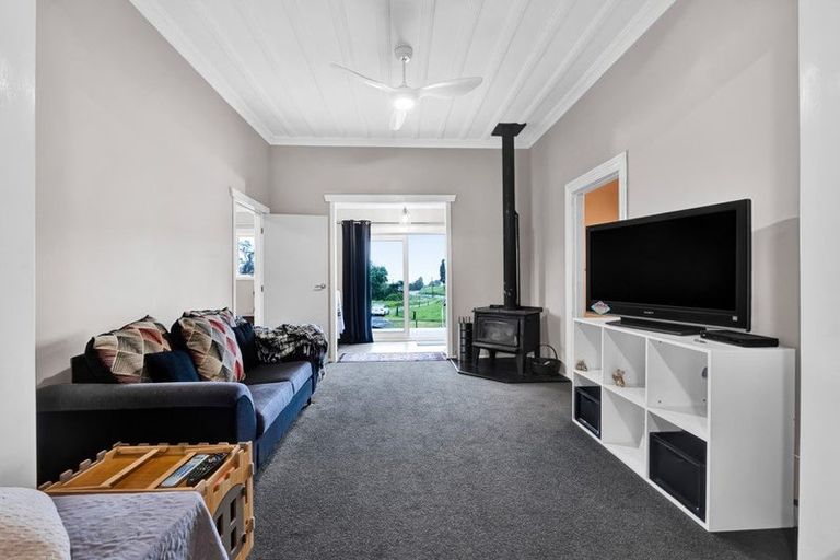 Photo of property in 443 Albert Road, Korito, New Plymouth, 4371