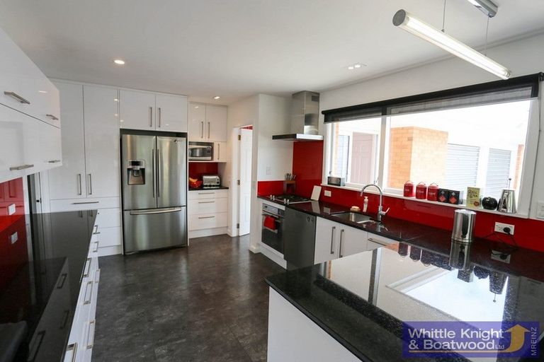 Photo of property in 1a Chilcombe Street, Ilam, Christchurch, 8041