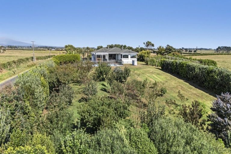 Photo of property in 255 Kaihihi Road, Okato, 4381