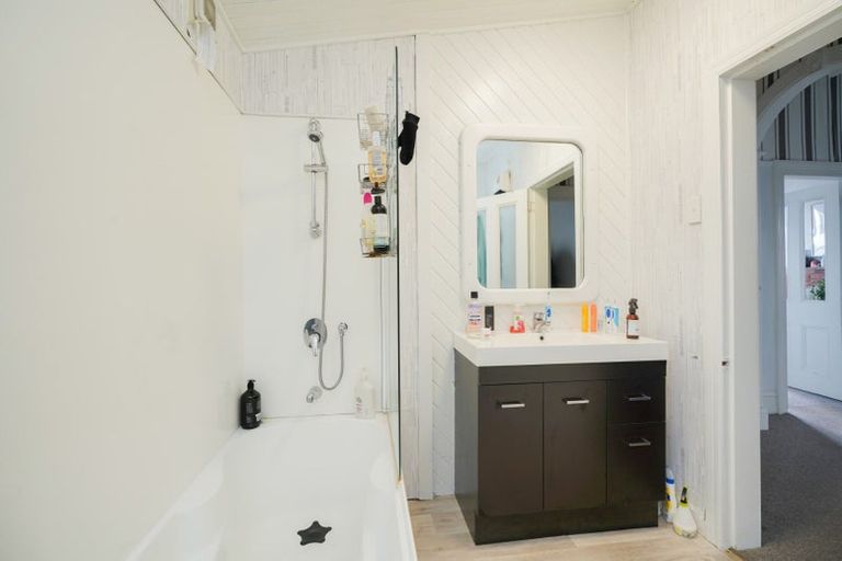 Photo of property in 83 Robertson Street, Richmond, Invercargill, 9810