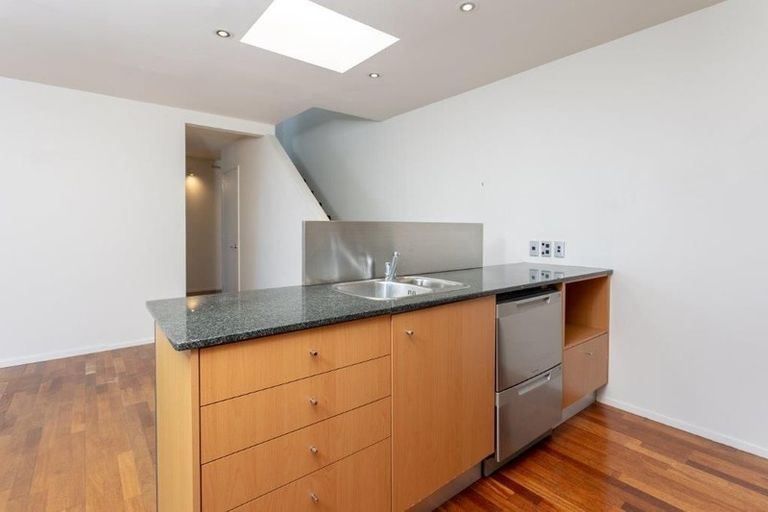 Photo of property in 1d/2 Dickens Street, Grey Lynn, Auckland, 1021