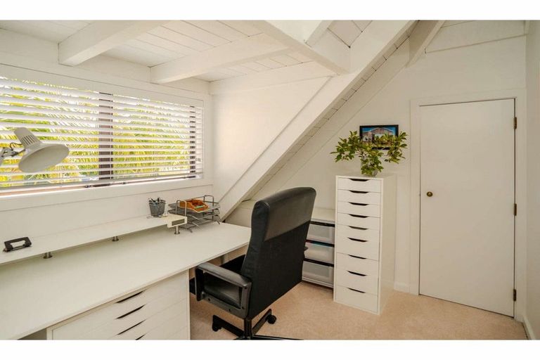 Photo of property in 54 Rangitane Loop Road, Kerikeri, 0294