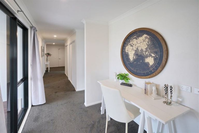 Photo of property in 9 Seaward Street, Pegasus, 7612