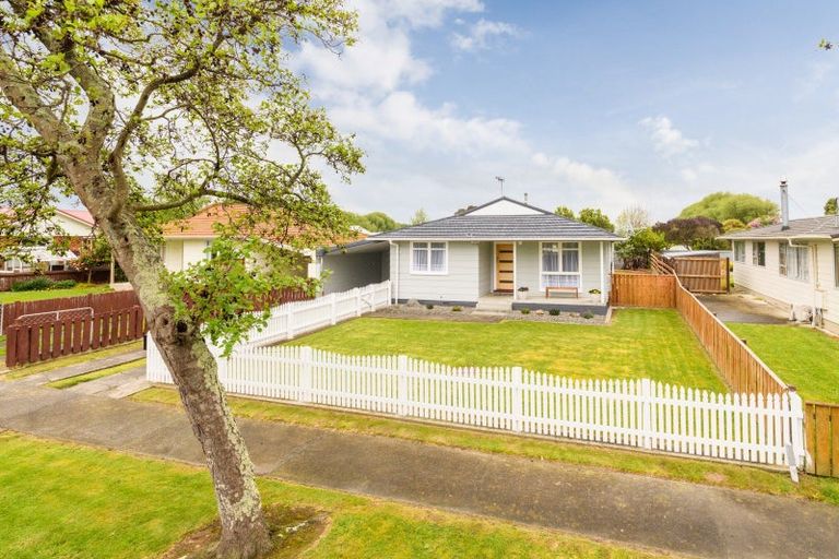 Photo of property in 50 Amberley Avenue, Westbrook, Palmerston North, 4412