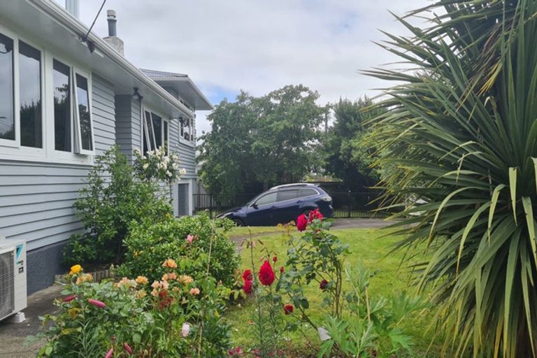 Photo of property in 21 Augustus Street, Carterton, 5713