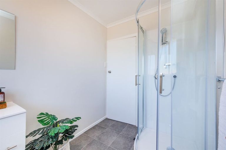Photo of property in 49a Kettle Avenue, Awapuni, Palmerston North, 4412
