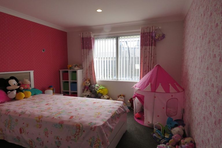 Photo of property in 2 Maclaren Road, Wigram, Christchurch, 8042