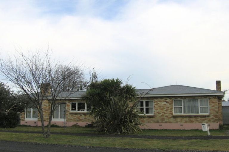 Photo of property in 1 Allen Street, Frankton, Hamilton, 3204