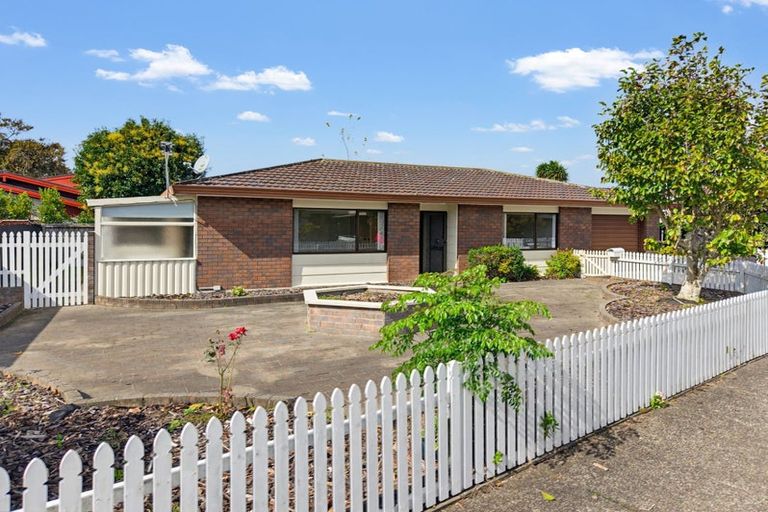 Photo of property in 6/39 Swanson Road, Henderson, Auckland, 0610