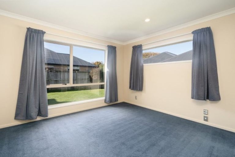 Photo of property in 3 Richard Seddon Drive, Northwood, Christchurch, 8051