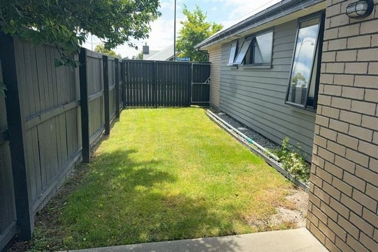 Photo of property in 2 Champagne Avenue, Yaldhurst, Christchurch, 8042