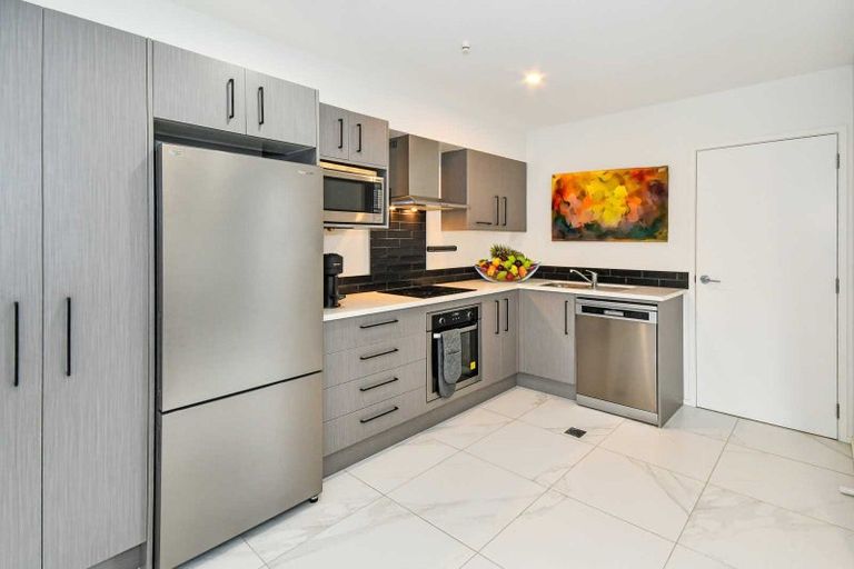 Photo of property in 16 Fort Lincoln Loop, Karaka, Papakura, 2113