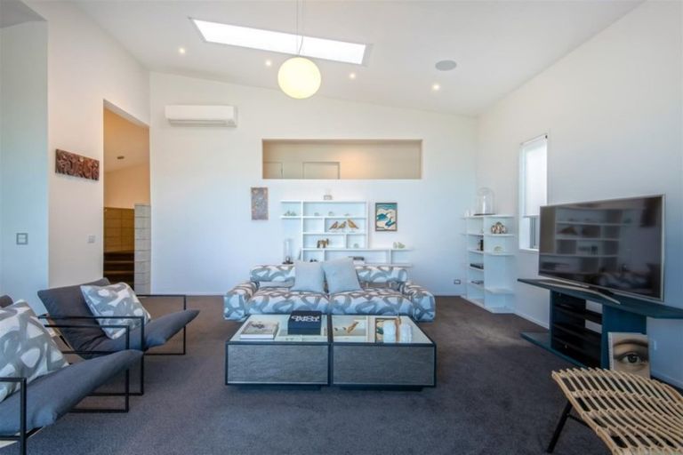 Photo of property in 98 Clovelly Road, Bucklands Beach, Auckland, 2012