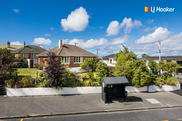 Photo of property in 206 Gladstone Road, Dalmore, Dunedin, 9010