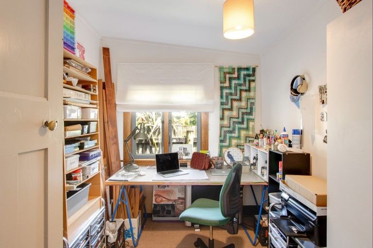 Photo of property in 32 Carnell Street, Napier South, Napier, 4110