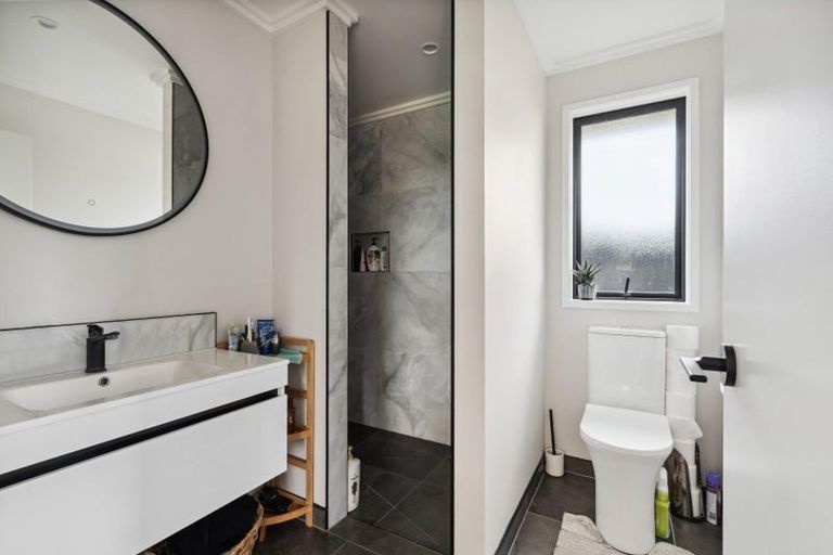 Photo of property in 1 Ruru Street, Cambridge, 3434