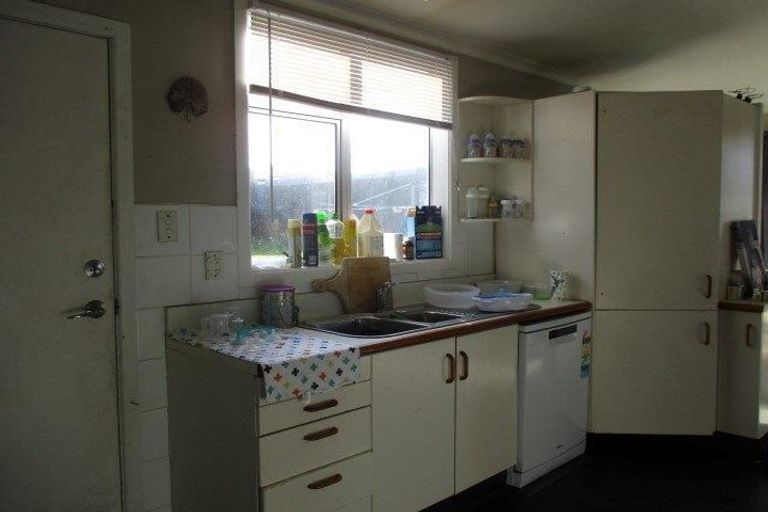 Photo of property in 9 Park Street, Gore, 9710