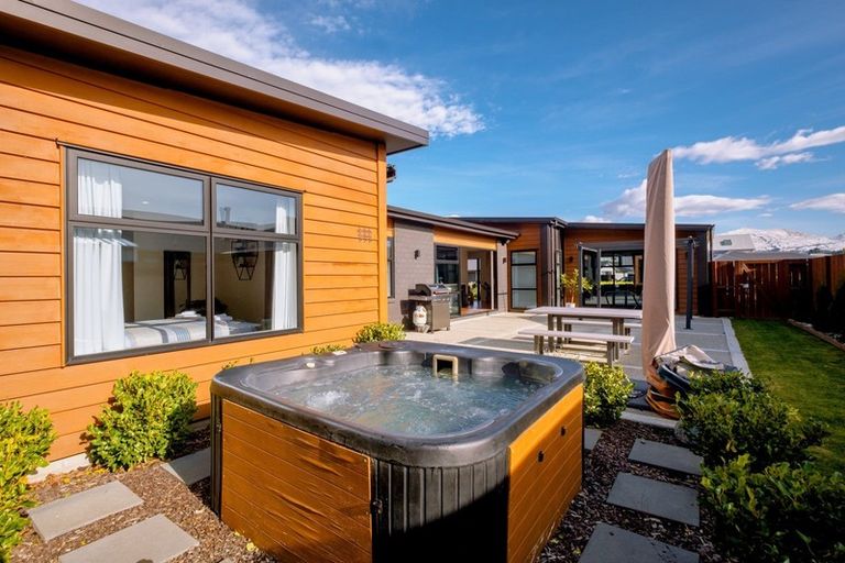 Photo of property in 38 Risinghurst Terrace, Lower Shotover, Queenstown, 9304