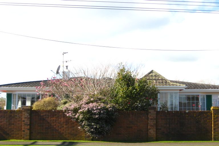 Photo of property in 109 Cutfield Road, Westown, New Plymouth, 4310