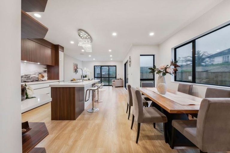Photo of property in 36 Carrygawley Road, Flat Bush, Auckland, 2019