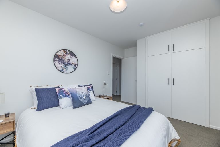 Photo of property in 12 Rosanna Place, Aranui, Christchurch, 8061