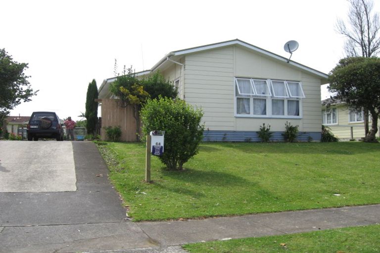 Photo of property in 64 Chingford Close, Mangere, Auckland, 2022