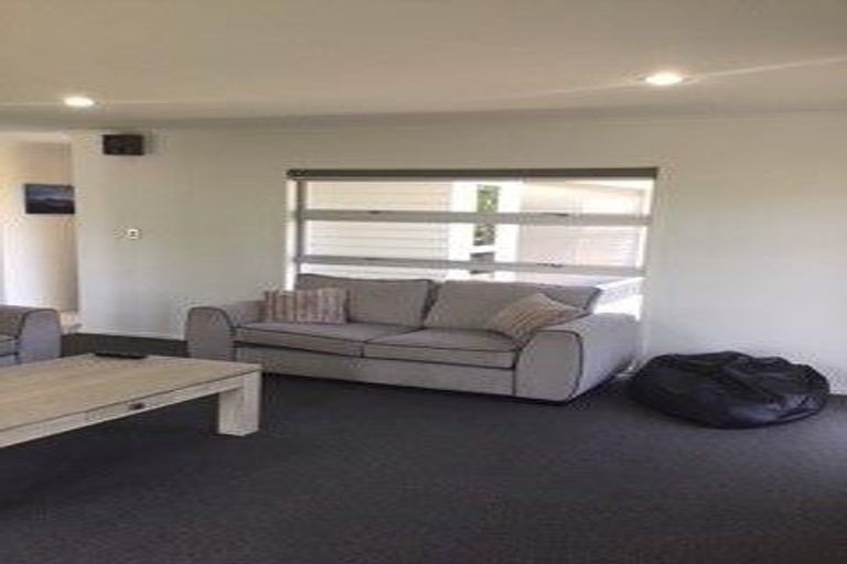 Photo of property in 84 Karamea Street, Whalers Gate, New Plymouth, 4310